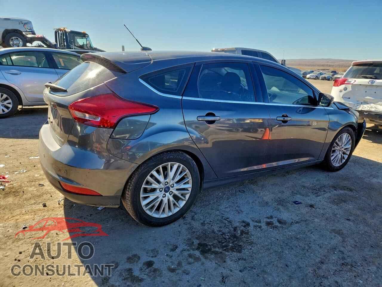 FORD FOCUS 2017 - 1FADP3N24HL287710