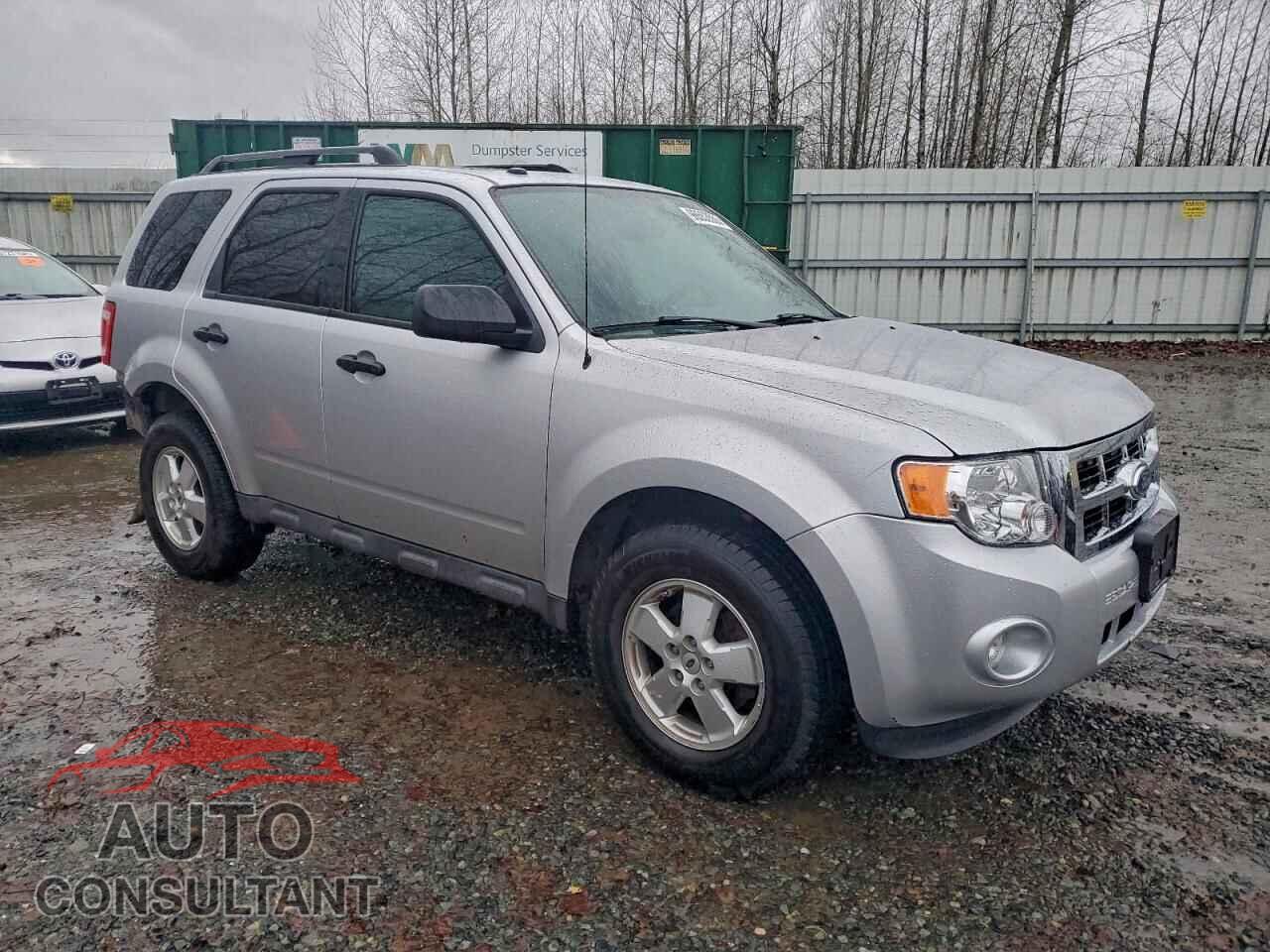 FORD ESCAPE 2011 - 1FMCU9DG3BKB99030