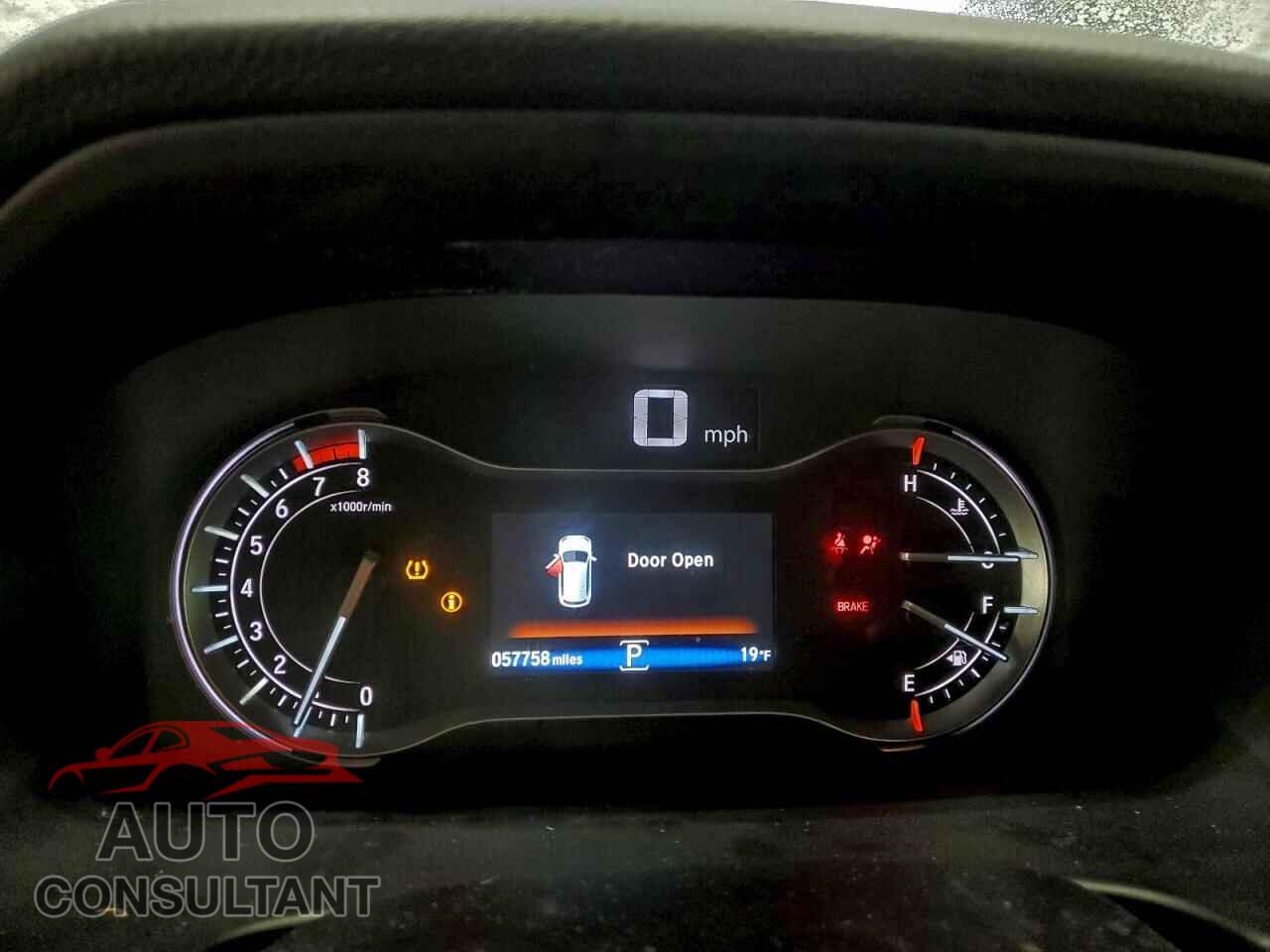HONDA PILOT 2018 - 5FNYF6H50JB046483