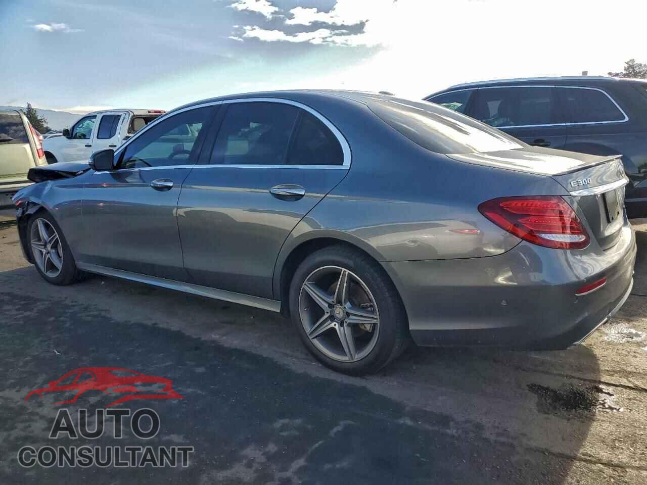 MERCEDES-BENZ E-CLASS 2017 - WDDZF4KB6HA103219