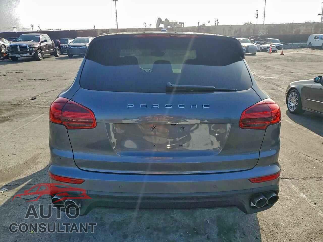 PORSCHE CAYENNE 2016 - WP1AE2A22GLA60032