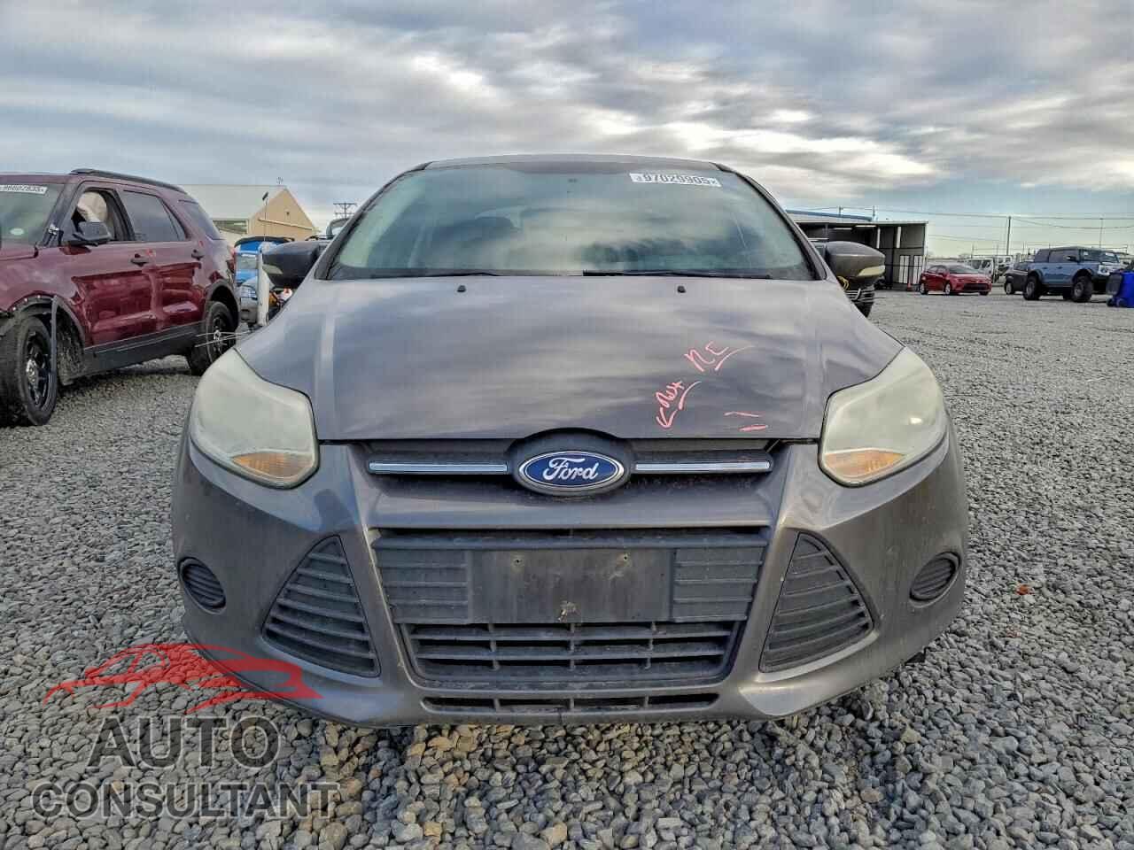 FORD FOCUS 2014 - 1FADP3F2XEL110265