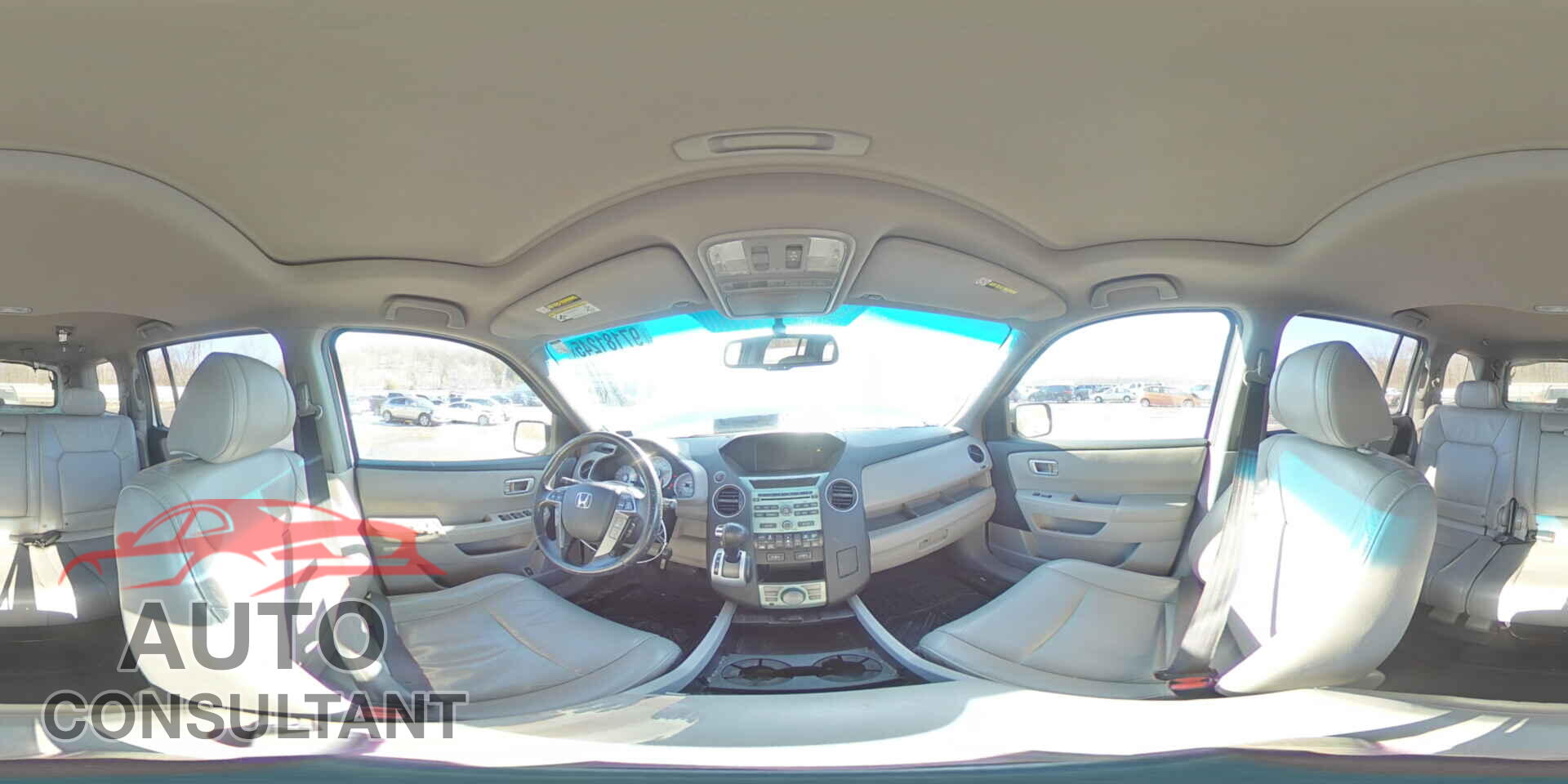 HONDA PILOT 2011 - 5FNYF4H73BB033010