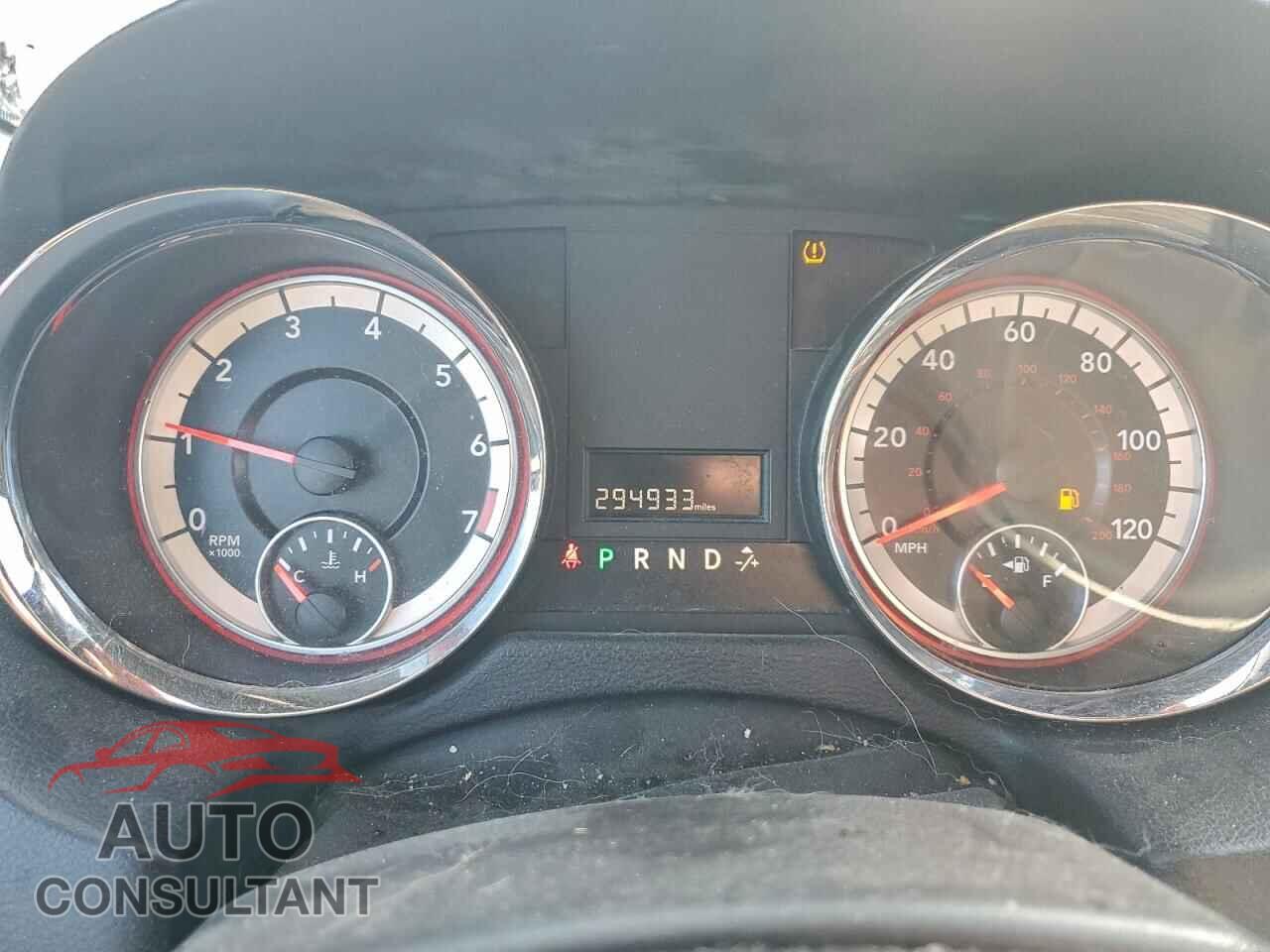 DODGE CARAVAN 2017 - 2C4RDGCG8HR750129