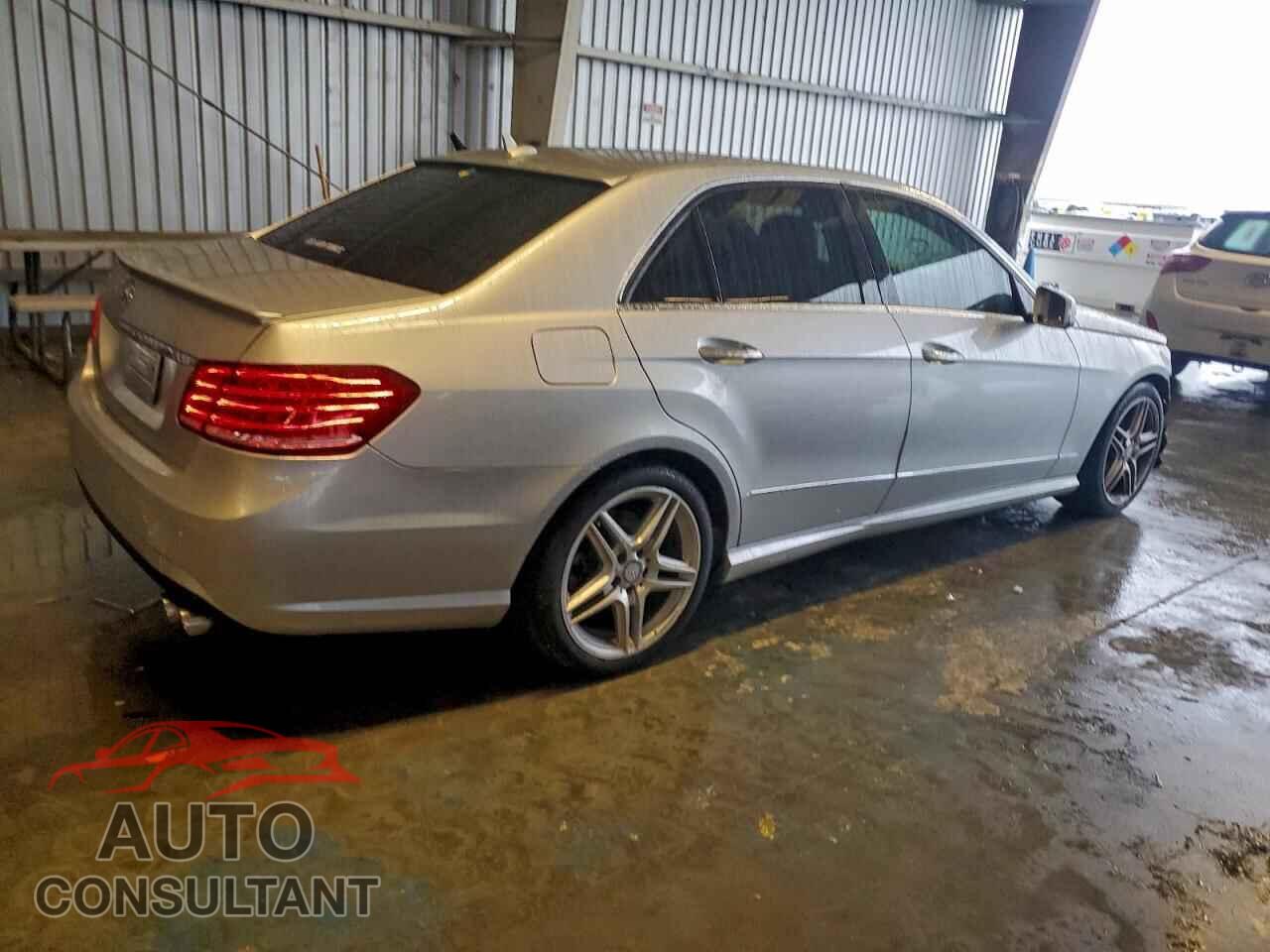 MERCEDES-BENZ E-CLASS 2013 - WDDHF5KB7DA732905