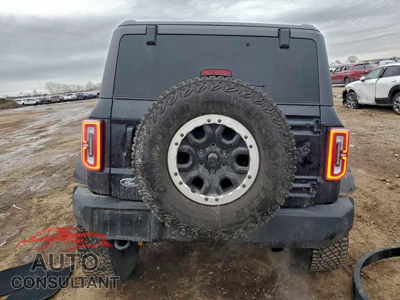 FORD BRONCO 2023 - 1FMEE5DP2PLB69596