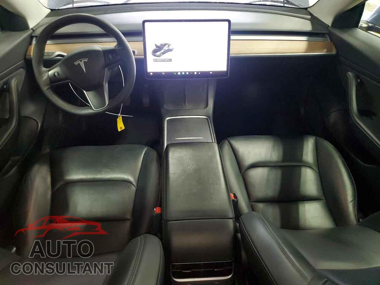 TESLA MODEL 3 2021 - 5YJ3E1EB6MF902495