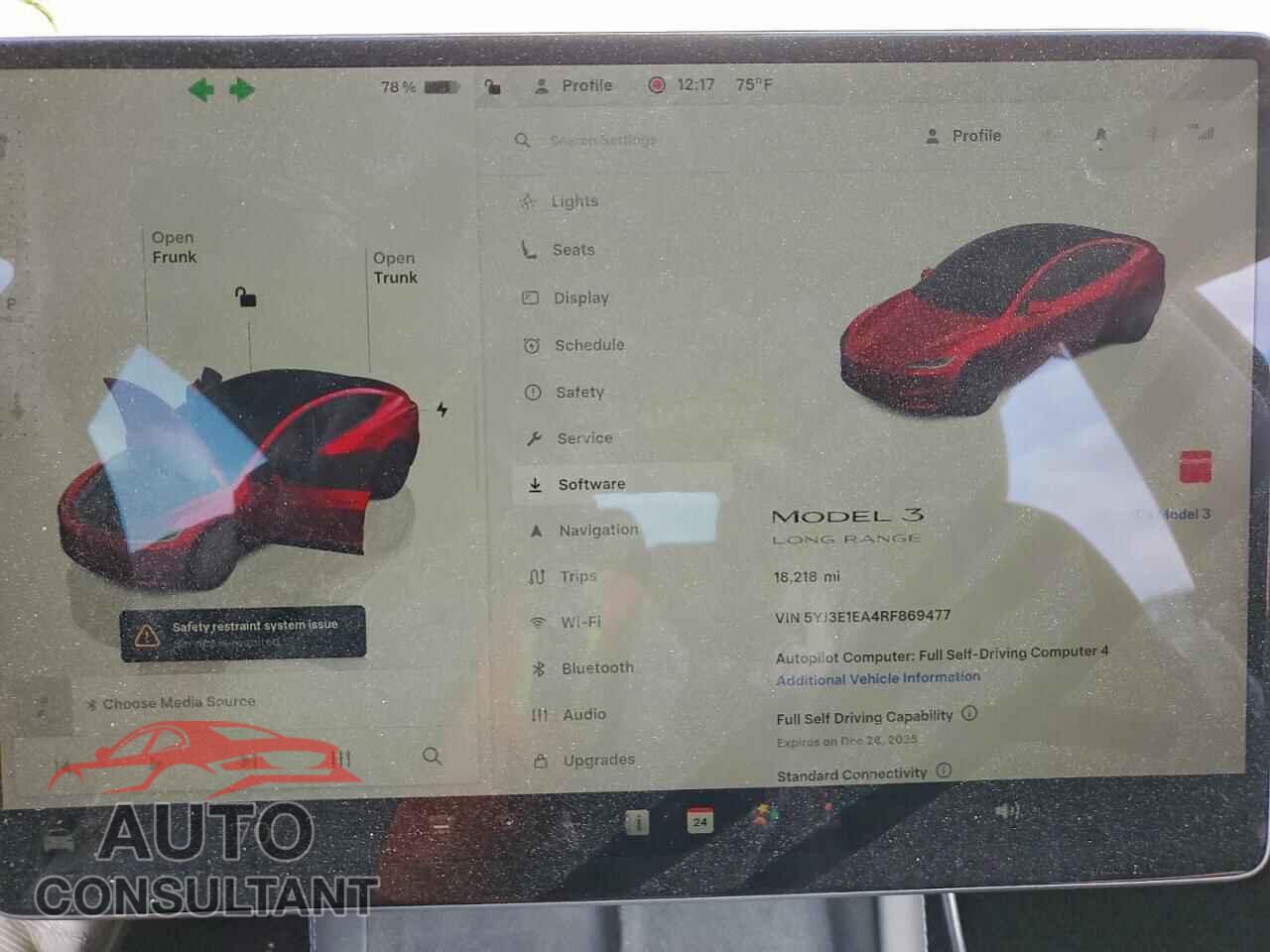 TESLA MODEL 3 2024 - 5YJ3E1EA4RF869477