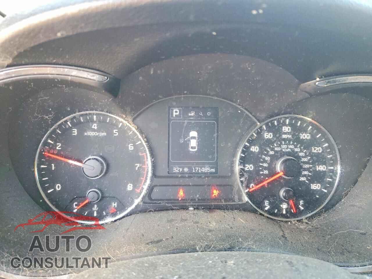 KIA FORTE 2017 - 3KPFL4A74HE145419