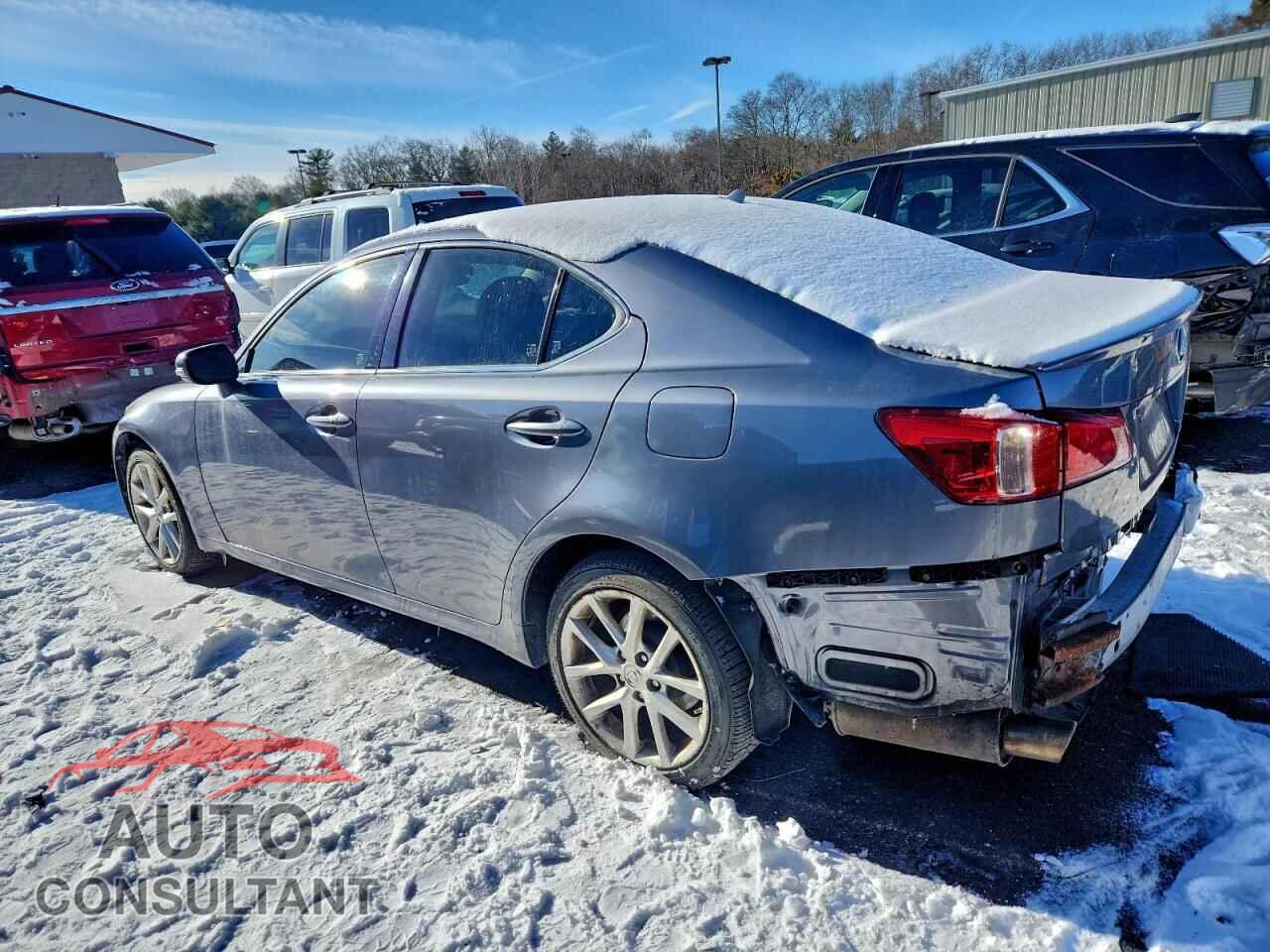 LEXUS IS 2012 - JTHCF5C21C5058341