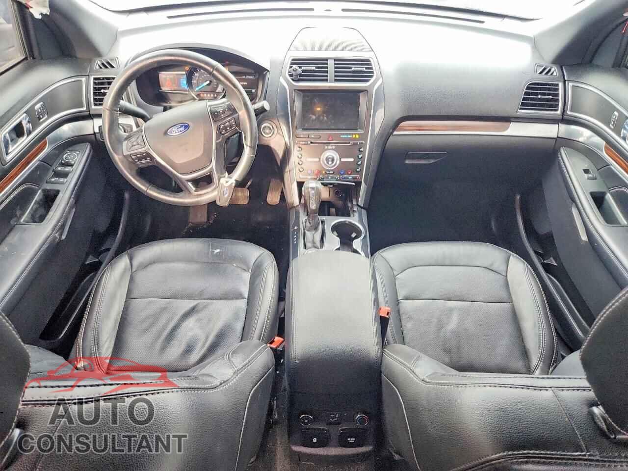 FORD EXPLORER 2018 - 1FM5K8F82JGB11472