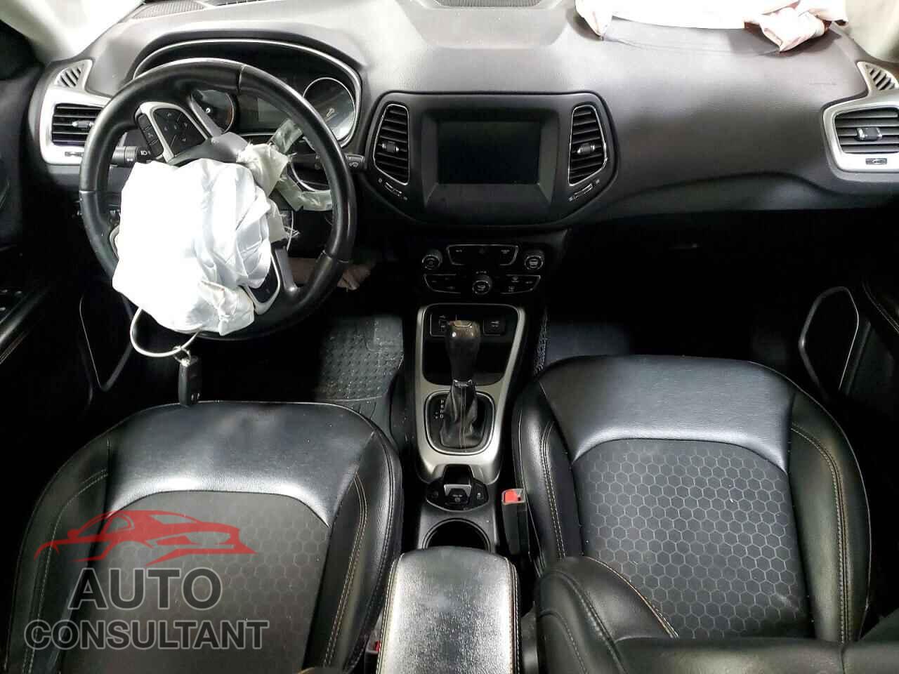 JEEP COMPASS 2019 - 3C4NJCBB3KT854876