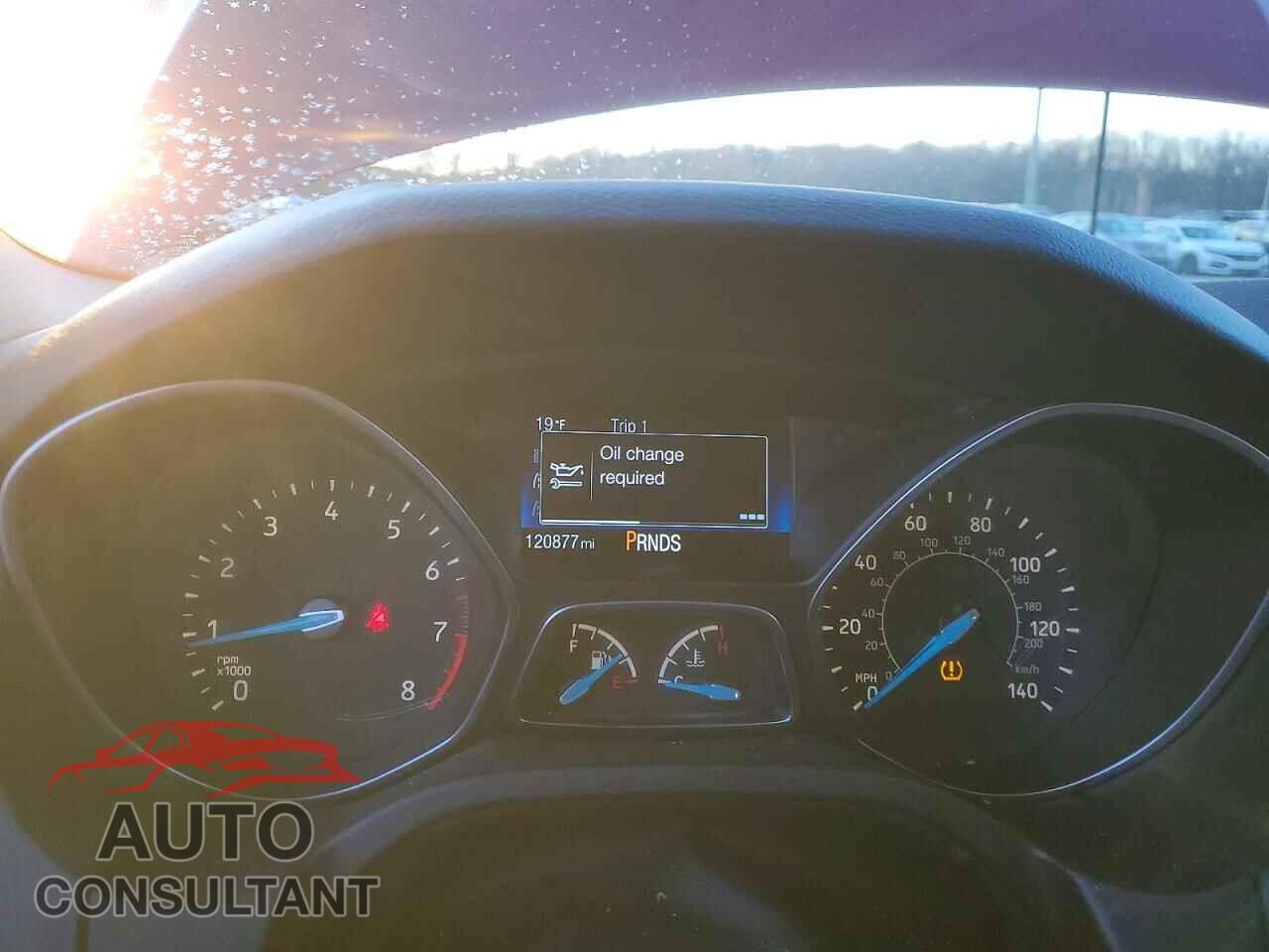 FORD FOCUS 2015 - 1FADP3K25FL333112