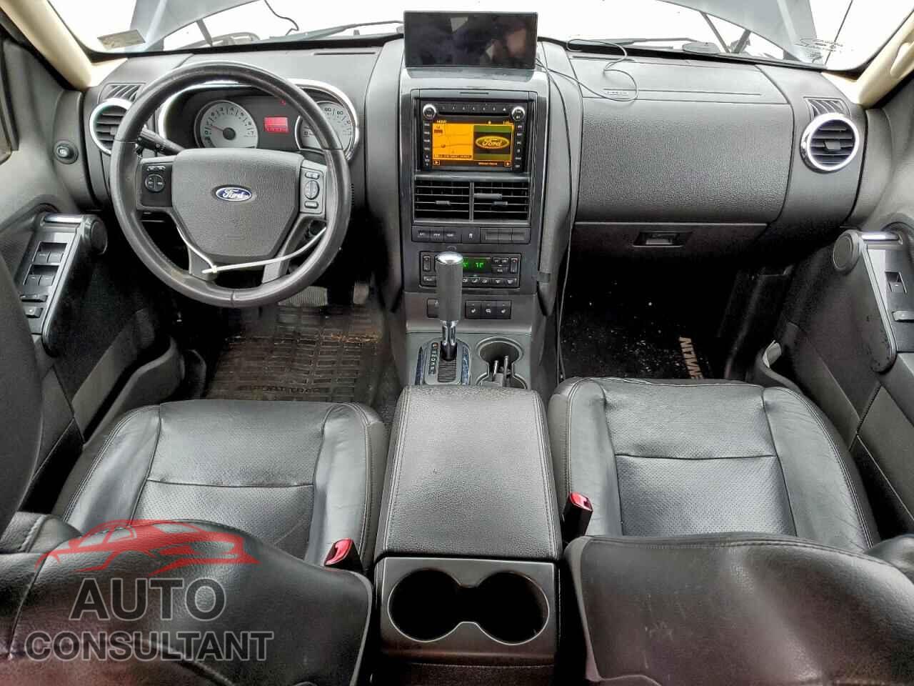 FORD EXPLORER 2010 - 1FMEU2D85AUA41574