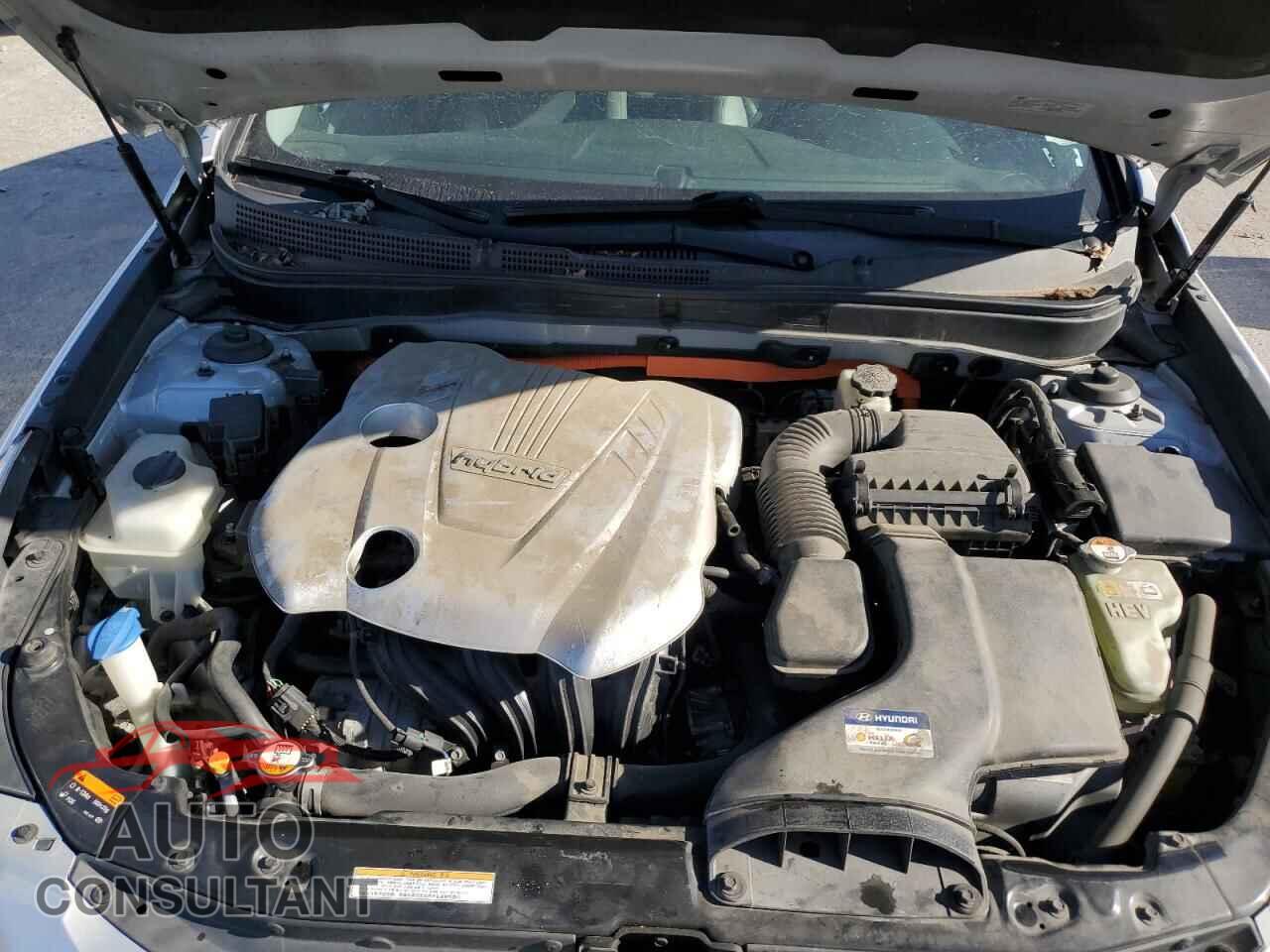 HYUNDAI SONATA 2015 - KMHEC4A41FA130423