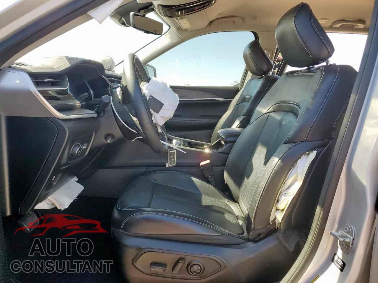 JEEP GRAND CHER 2022 - 1C4RJGBG0N8568202