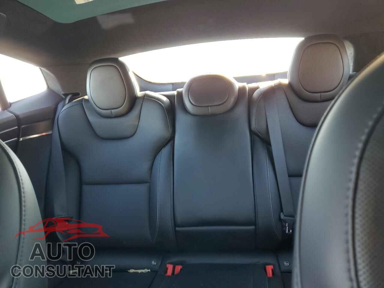 TESLA MODEL S 2022 - 5YJSA1E62NF478714