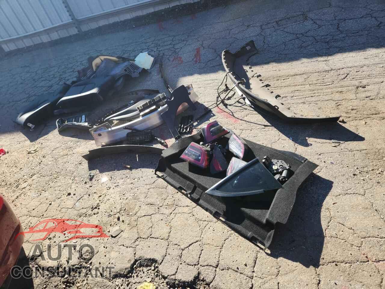 TESLA MODEL 3 2021 - 5YJ3E1EA1MF007245