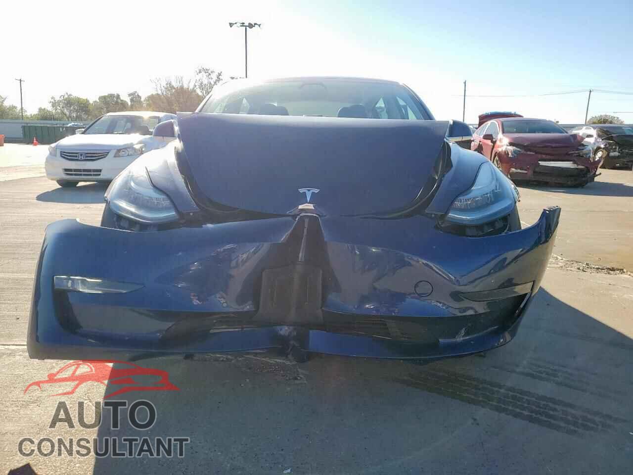 TESLA MODEL 3 2018 - 5YJ3E1EAXJF034990