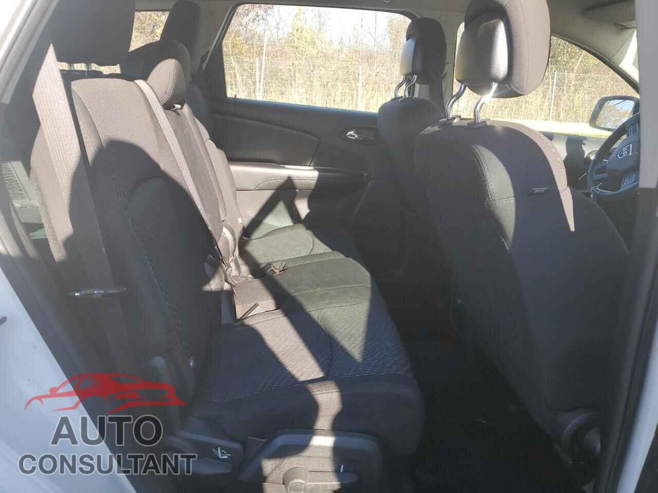 DODGE JOURNEY 2015 - 3C4PDCAB8FT719318