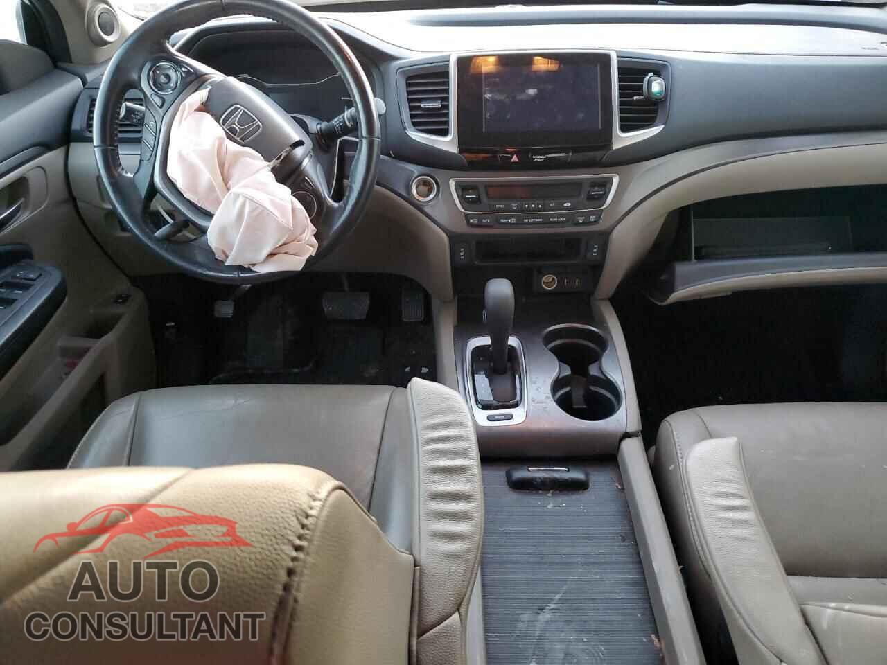 HONDA PILOT 2017 - 5FNYF5H55HB030087