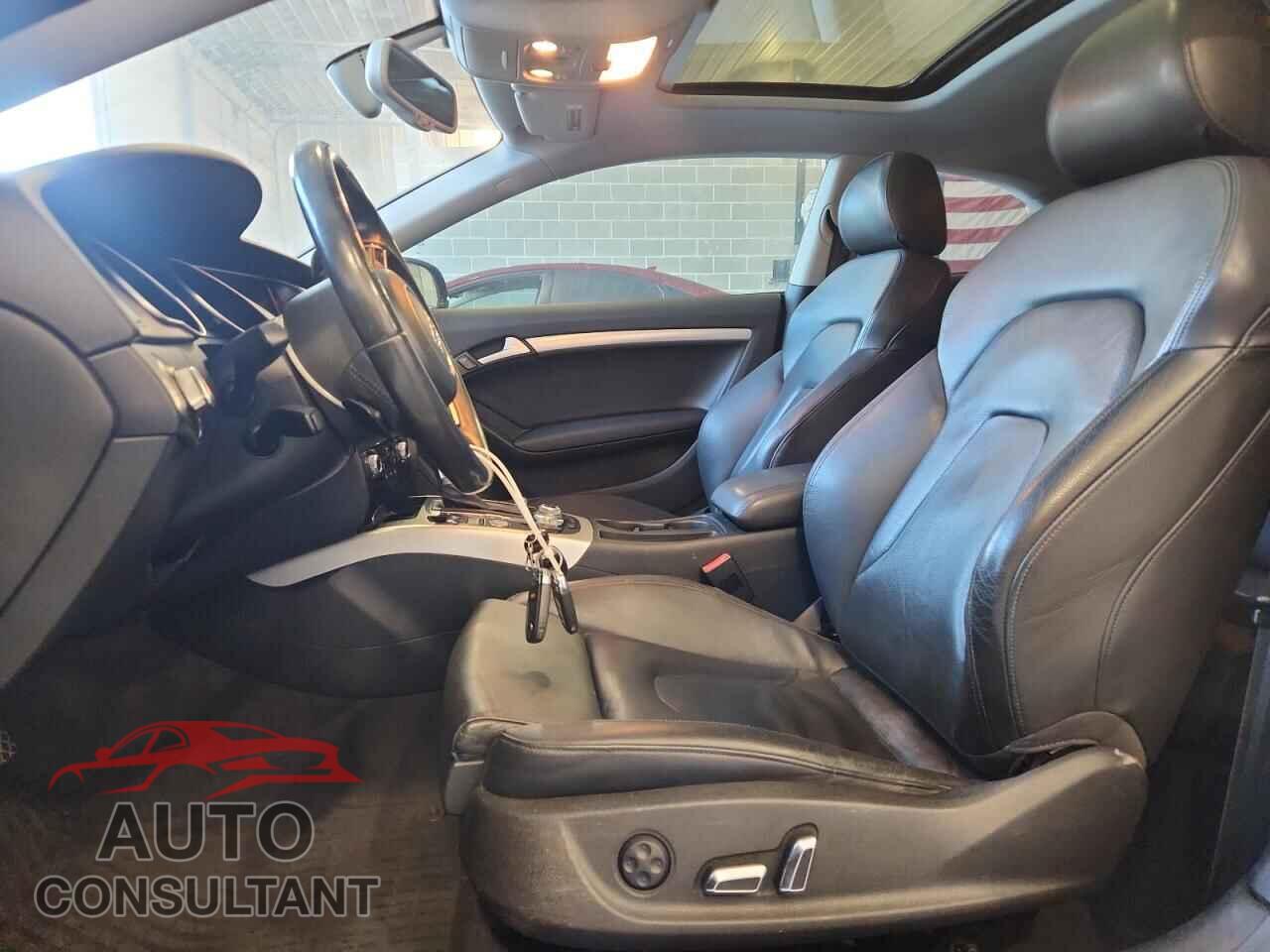 AUDI A5 2014 - WAULFAFR8EA068620