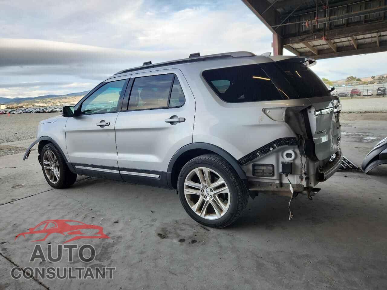 FORD EXPLORER 2017 - 1FM5K7D85HGB64495