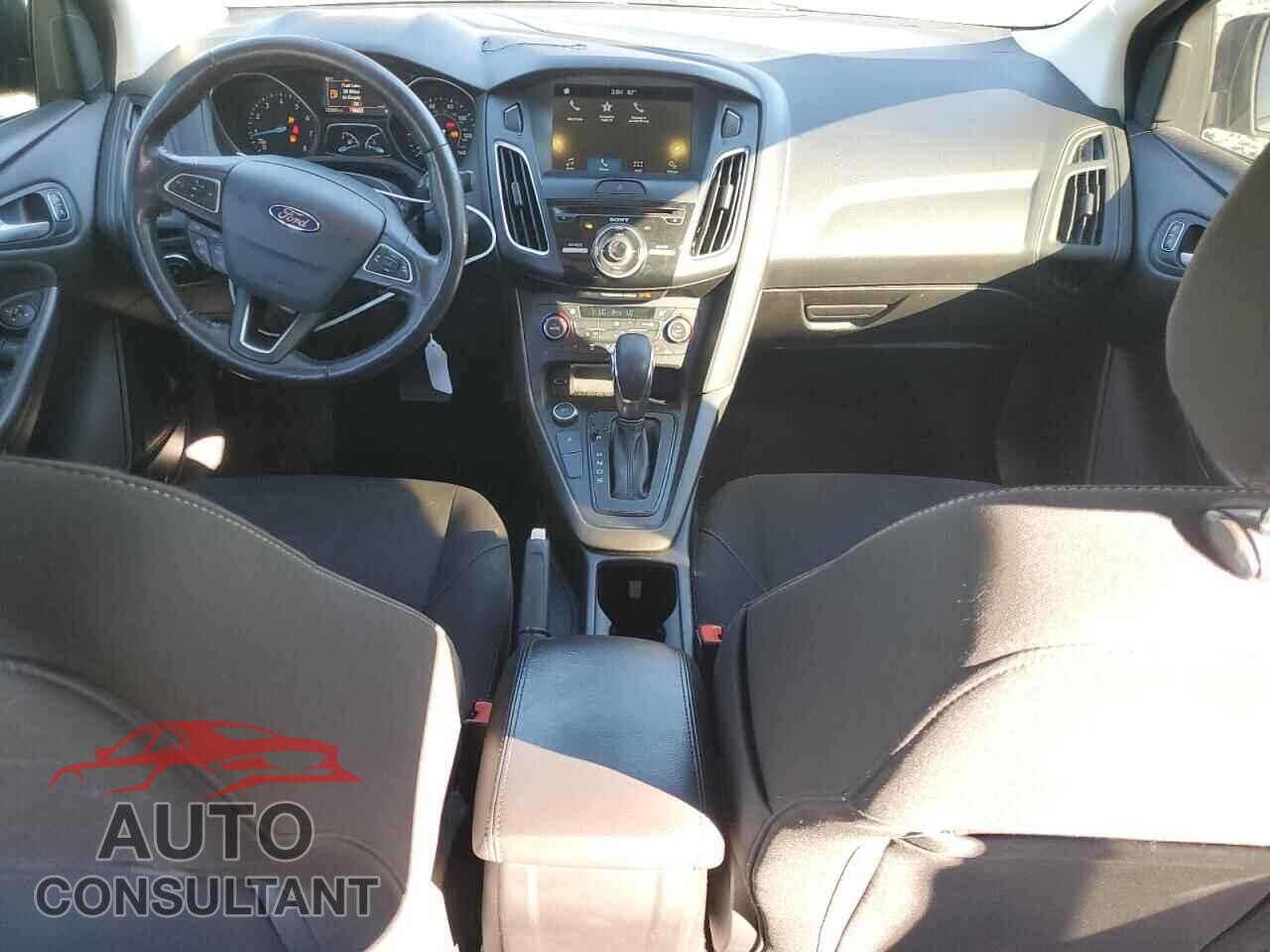 FORD FOCUS 2017 - 1FADP3H24HL236865