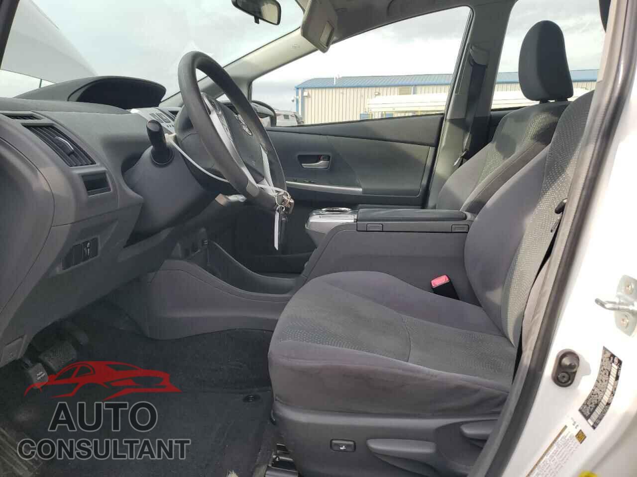 TOYOTA PRIUS 2013 - JTDZN3EU2D3238751