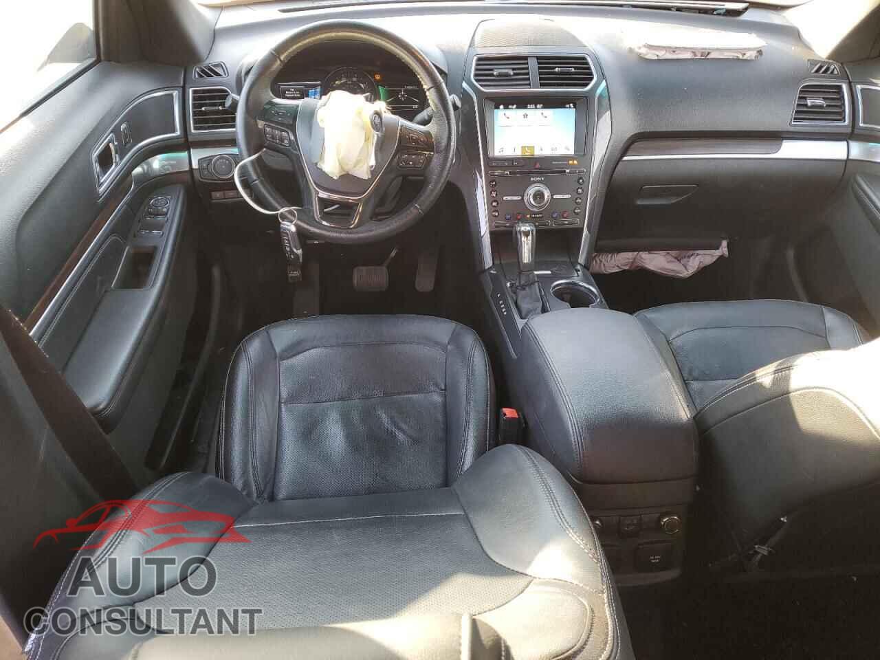FORD EXPLORER 2017 - 1FM5K8F8XHGA74519