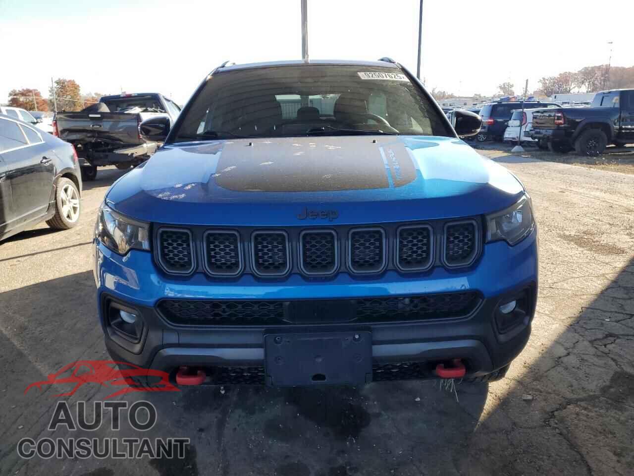 JEEP COMPASS 2023 - 3C4NJDDN8PT555548