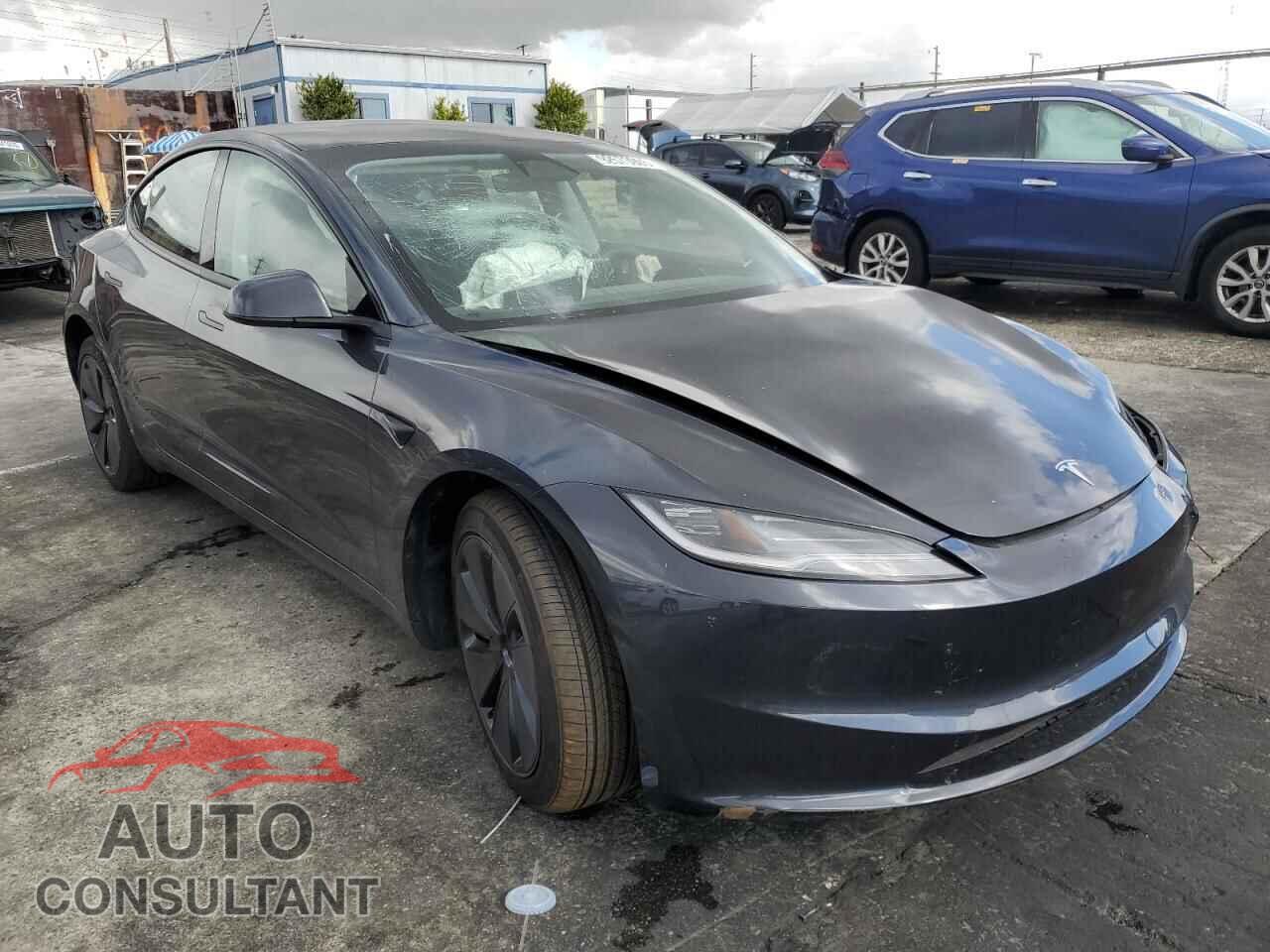 TESLA MODEL 3 2024 - 5YJ3E1EA3RF865307