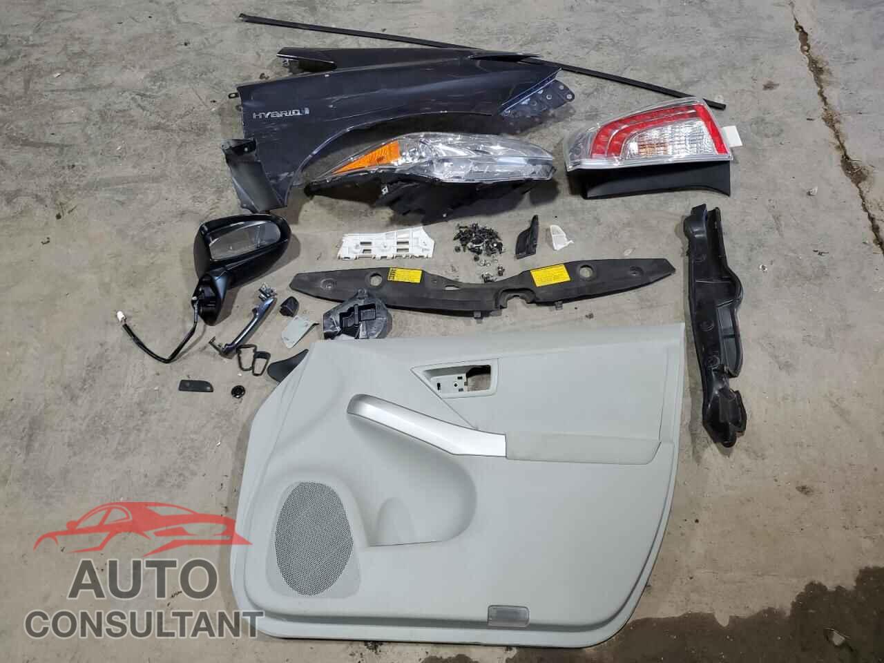 TOYOTA PRIUS 2014 - JTDKN3DU5E0381733