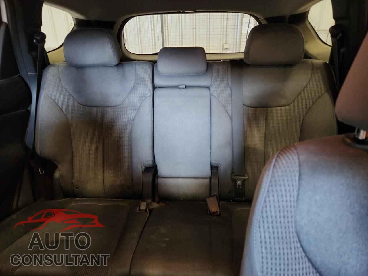 HYUNDAI SANTA FE 2019 - 5NMS2CAD2KH136607