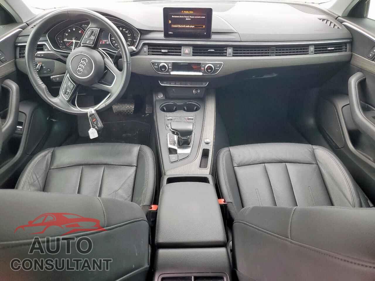 AUDI A4 2019 - WAUGMAF46KN012191