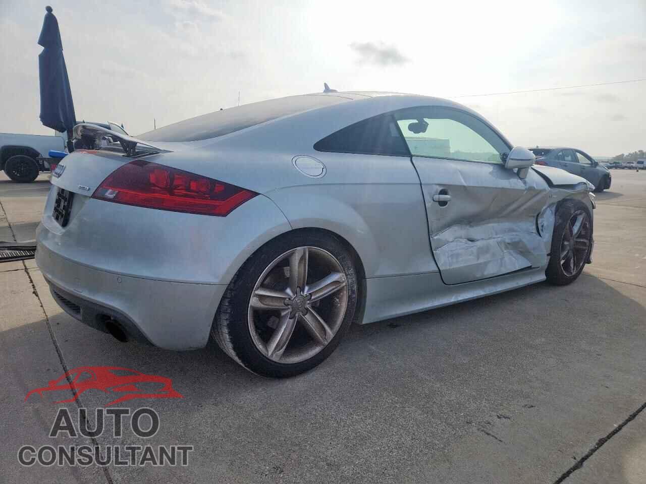 AUDI TT 2015 - TRUBFAFK1F1000877