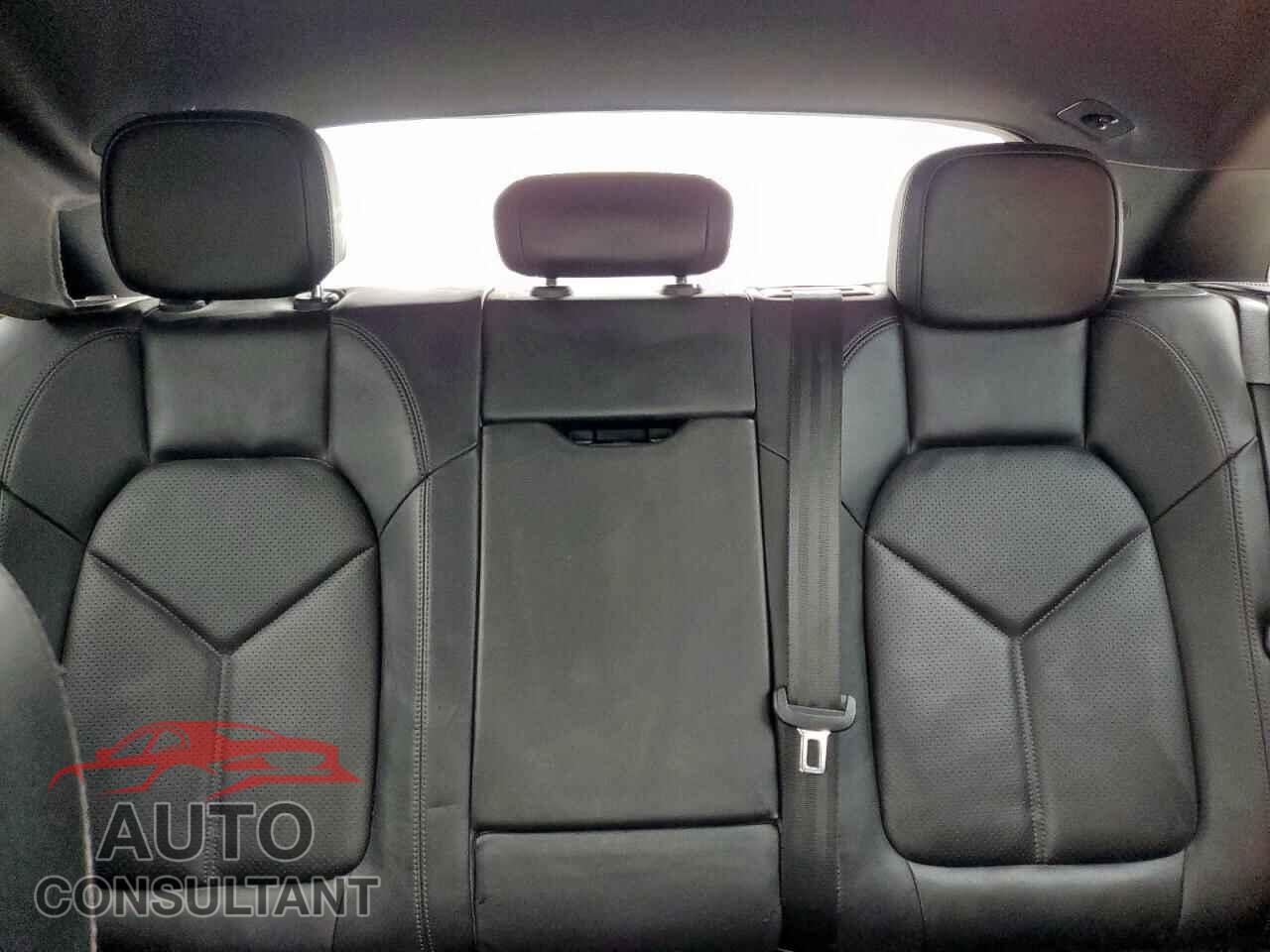 PORSCHE MACAN 2016 - WP1AB2A51GLB59007