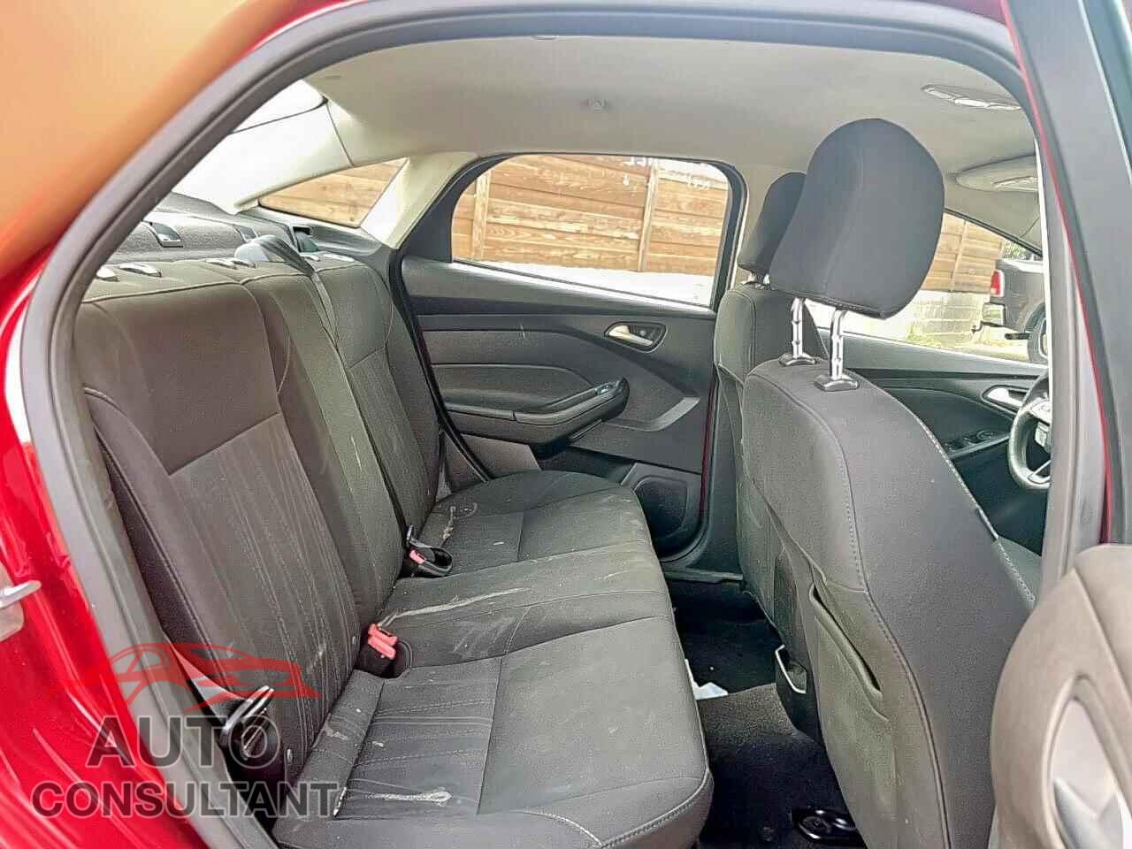 FORD FOCUS 2017 - 1FADP3FE5HL254076