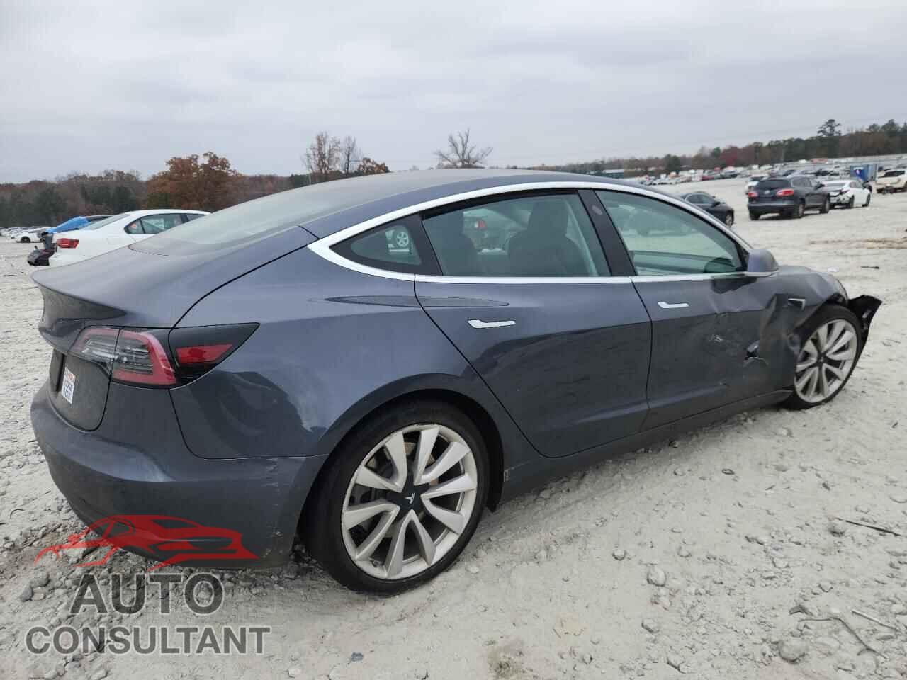 TESLA MODEL 3 2019 - 5YJ3E1EA5KF359645