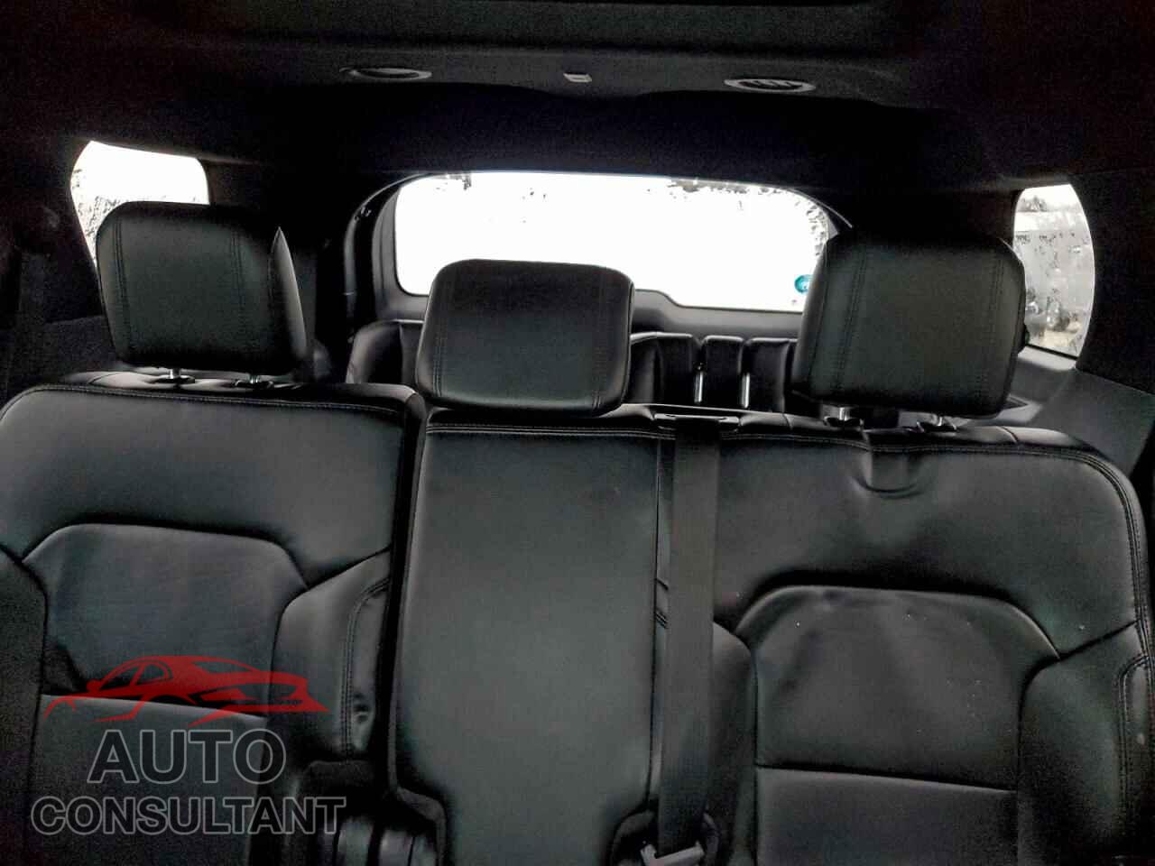 FORD EXPLORER 2018 - 1FM5K8D87JGB14323