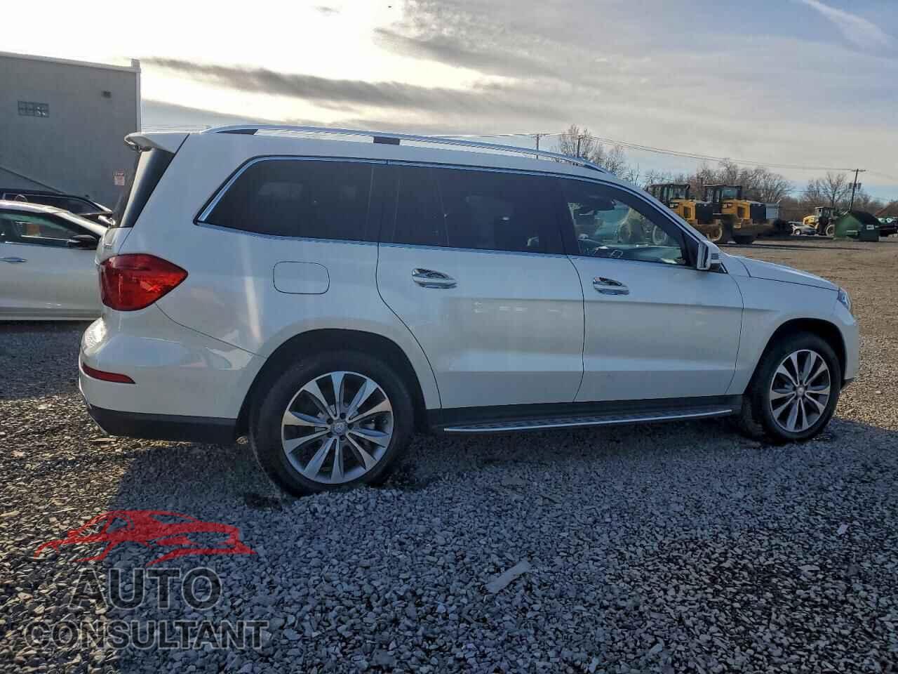 MERCEDES-BENZ GL-CLASS 2015 - 4JGDF6EE0FA488078