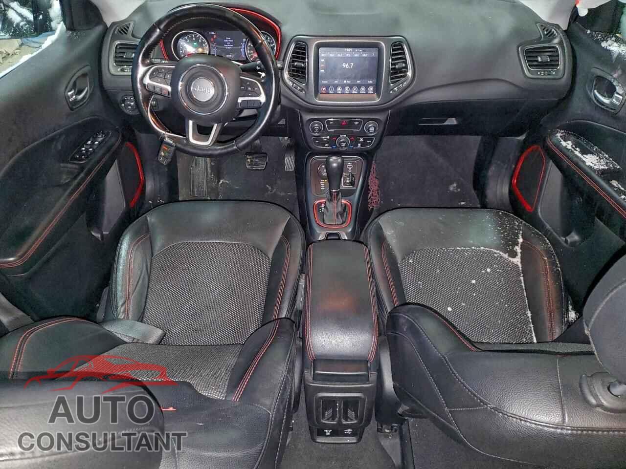 JEEP COMPASS 2020 - 3C4NJDDB8LT244721