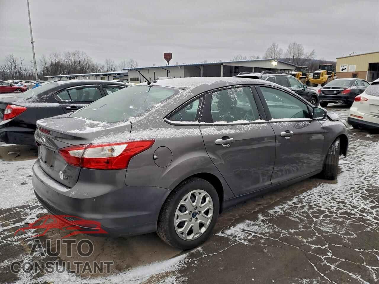 FORD FOCUS 2012 - 1FAHP3F24CL271760