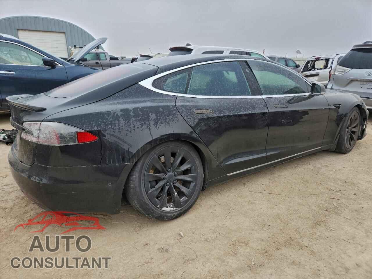 TESLA MODEL S 2017 - 5YJSA1E14HF189679