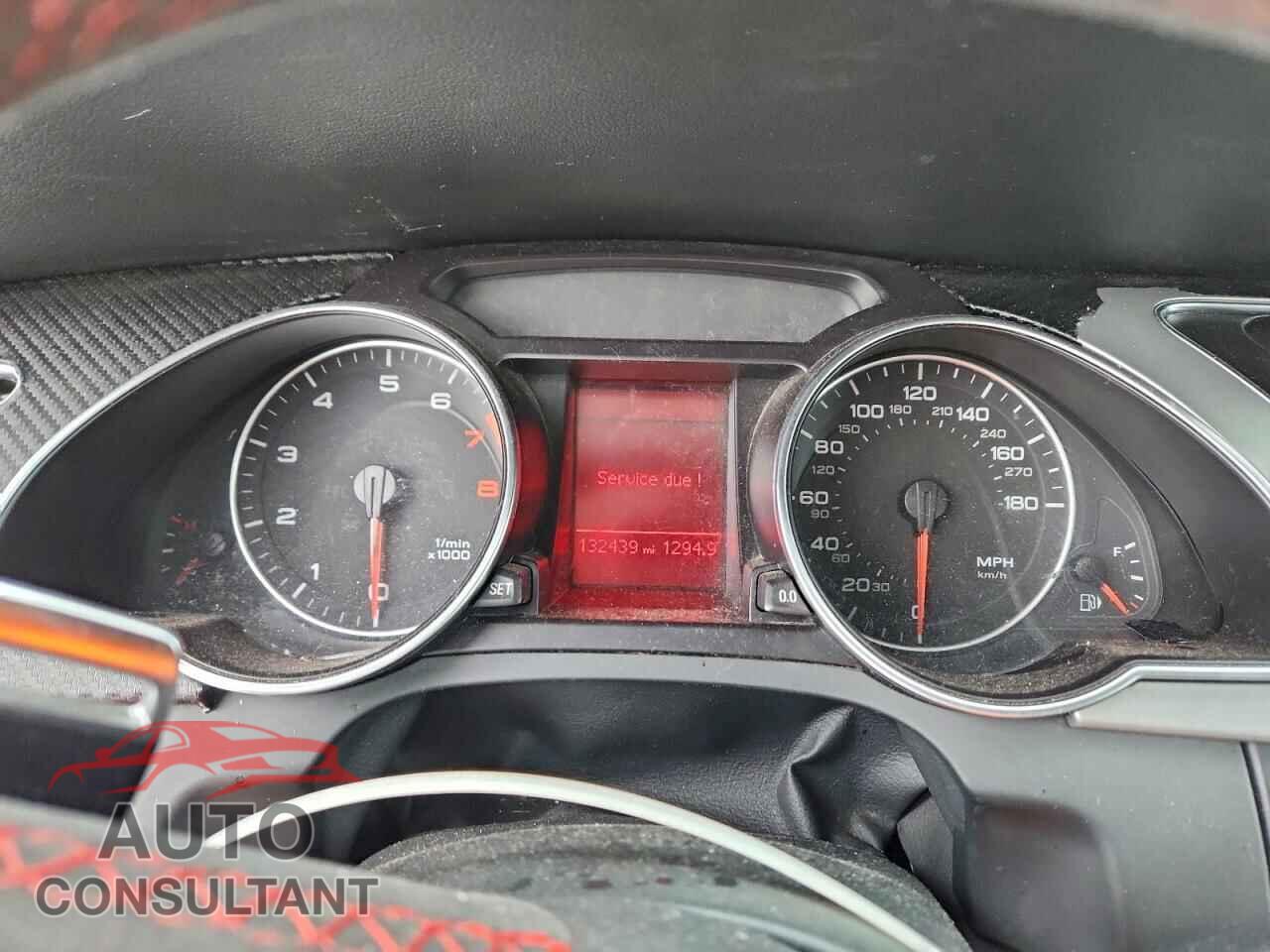 AUDI A5 2010 - WAULFAFH9AN008596
