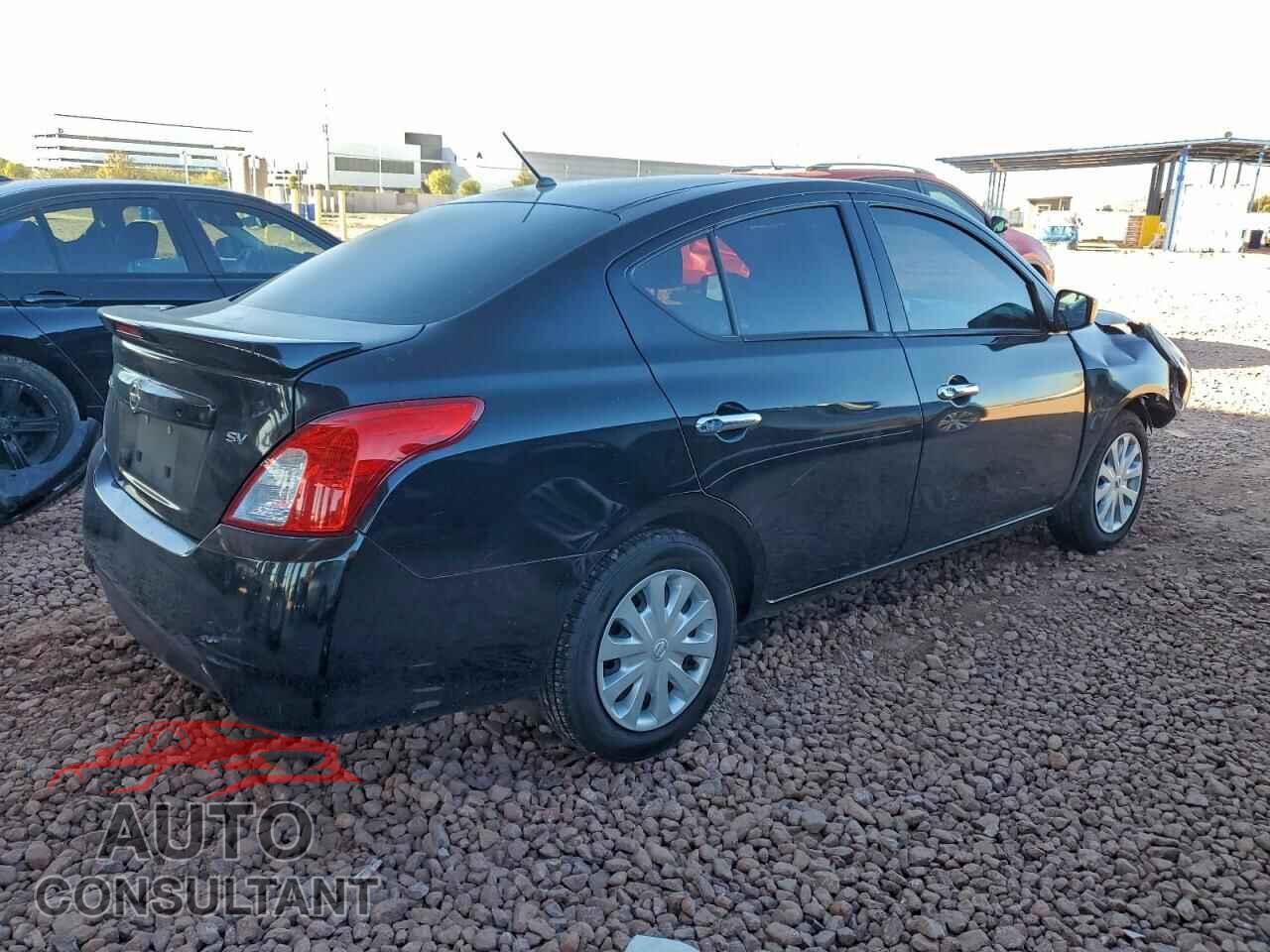 NISSAN VERSA 2019 - 3N1CN7AP3KL877822