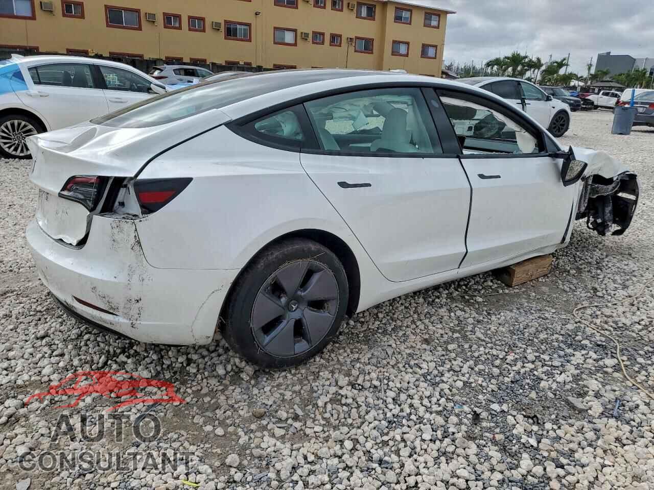 TESLA MODEL 3 2023 - 5YJ3E1EA9PF684290