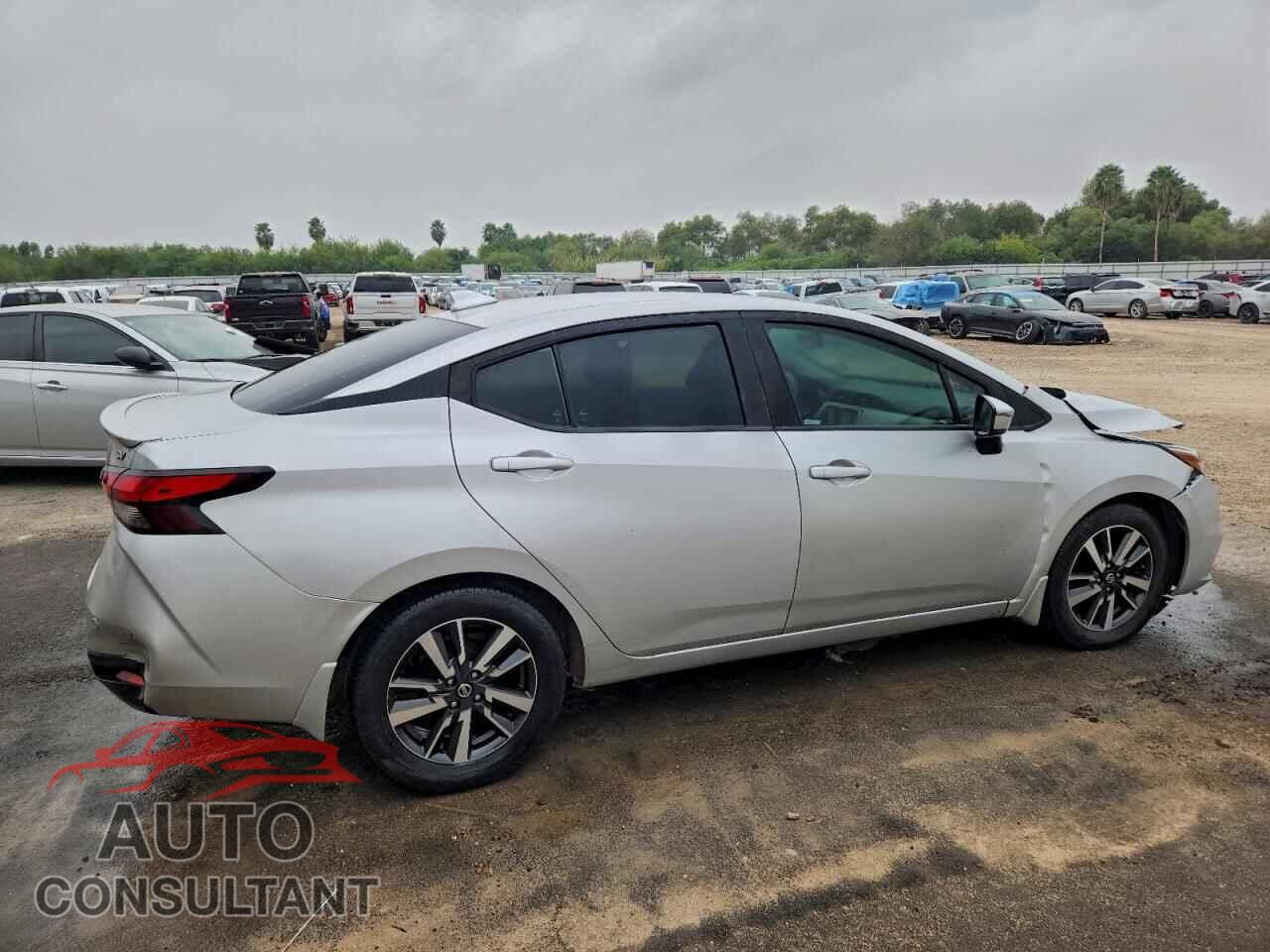 NISSAN VERSA 2020 - 3N1CN8EV0LL891760