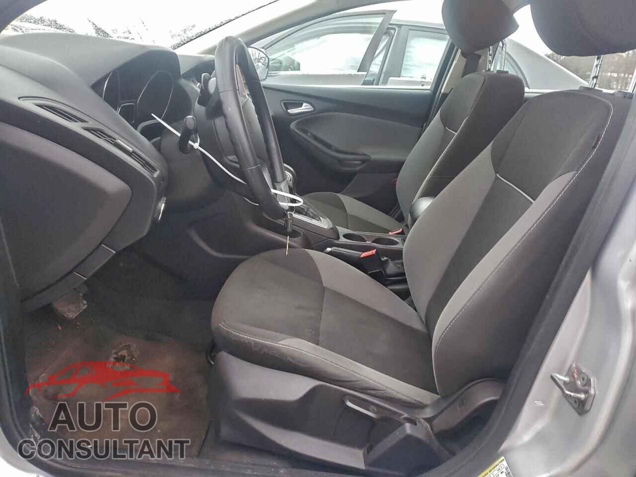 FORD FOCUS 2014 - 1FADP3K27EL334616