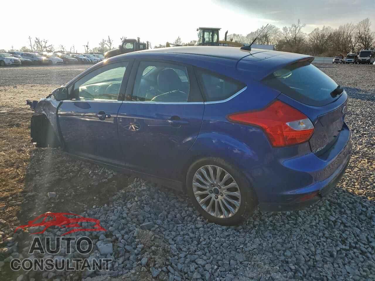 FORD FOCUS 2012 - 1FAHP3N21CL445012